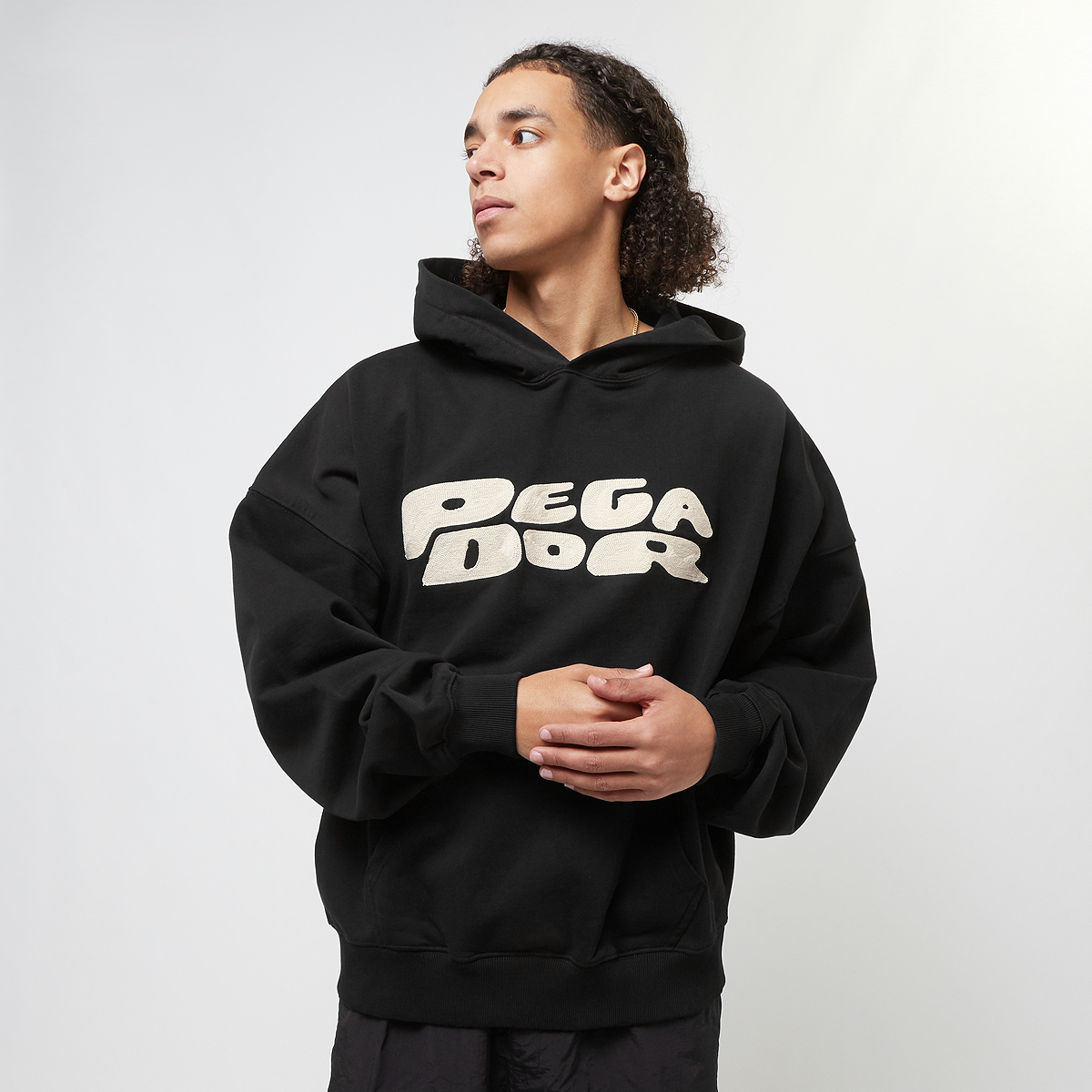 drew terry boxy hoodie, pegador, apparel, washed black, taille: m